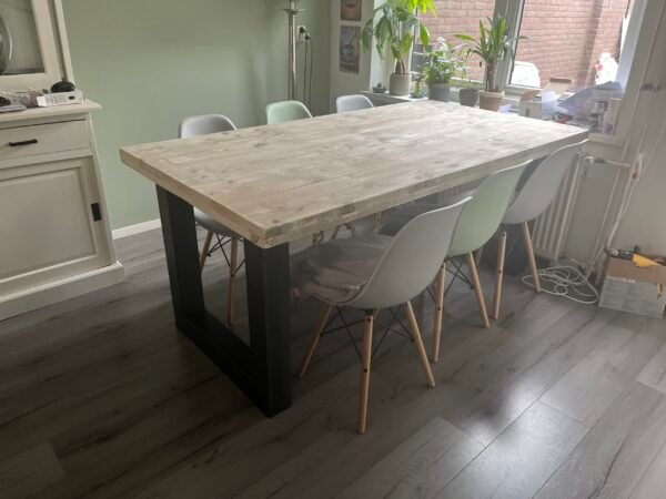 Steigerhout Eettafel met  U-Onderstel